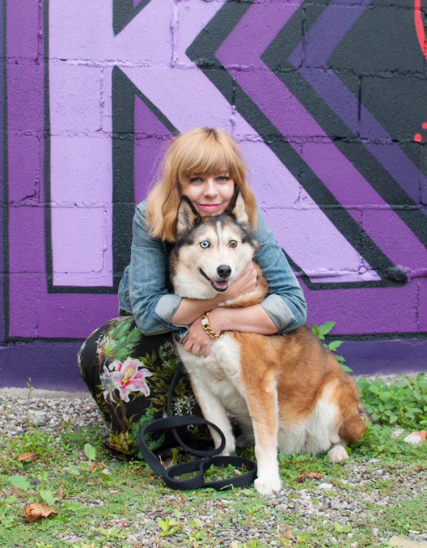 I Photographed Over 200 Families With Rescued Dogs To Inspire Others To Adopt