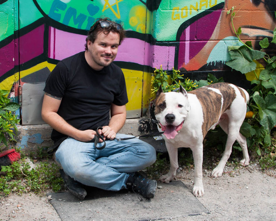 I Photographed Over 200 Families With Rescued Dogs To Inspire Others To Adopt I Photographed Over 200 Families With Rescued Dogs To Inspire Others To Adopt