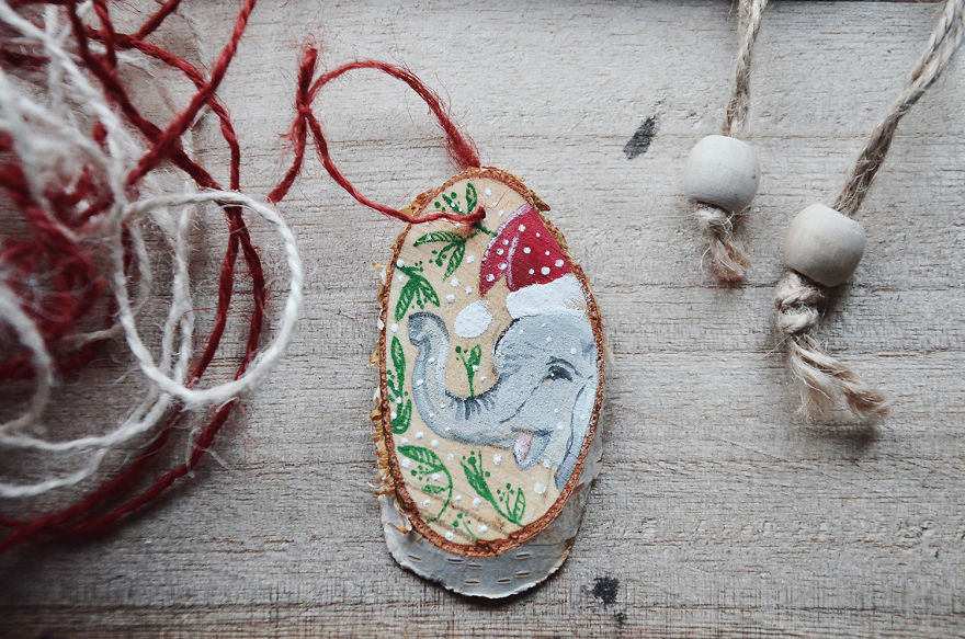 It’s The Little Things That Make Christmas Special, So I Paint Them On Small Pieces Of Wood It’s The Little Things That Make Christmas Special, So I Paint Them On Small Pieces Of Wood