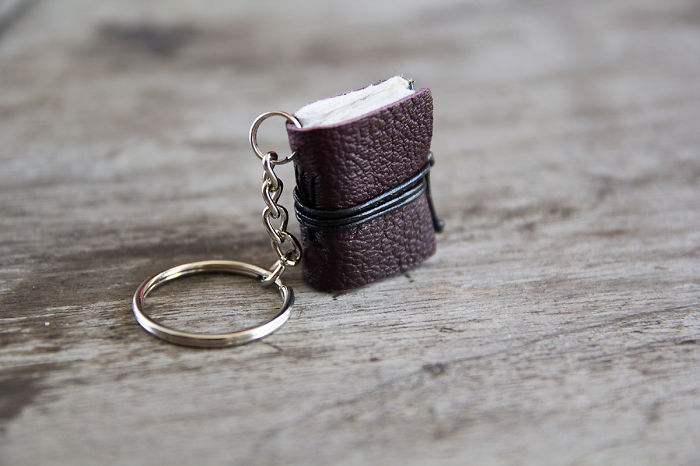 89 Awesome Gift Ideas For Bookworms (Besides An Actual Book) 89 Awesome Gift Ideas For Bookworms (Besides An Actual Book)