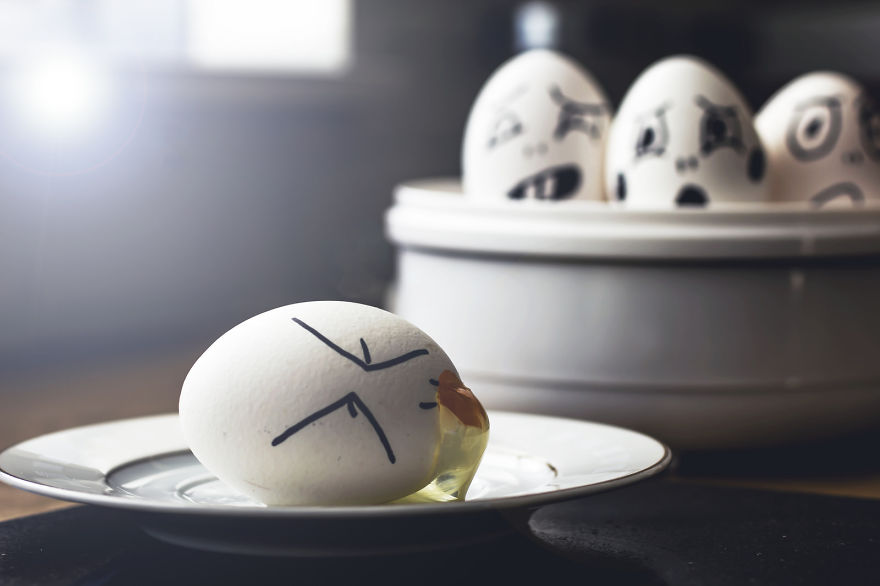 I Transform Simple Eggs Into Funny Photos