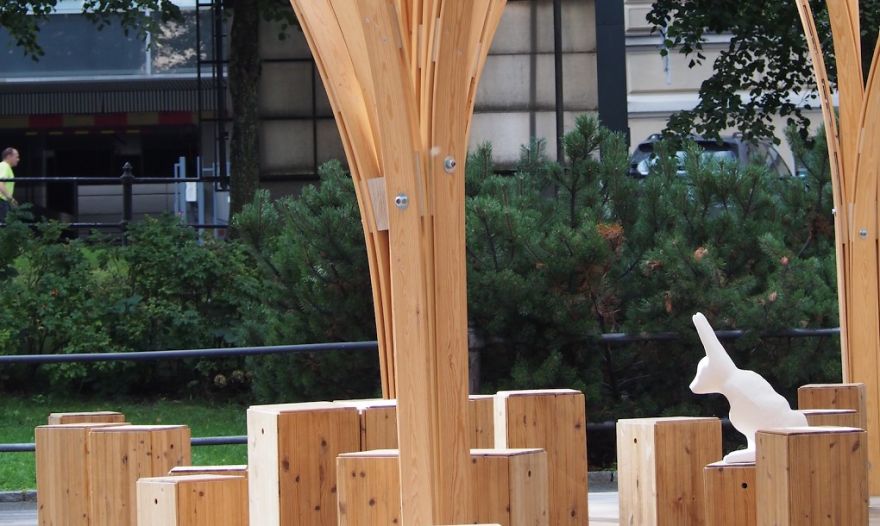 I Hide Ceramic Animals Around London And Helsinki For People To Find And Take Home I Hide Ceramic Animals Around London And Helsinki For People To Find And Take Home