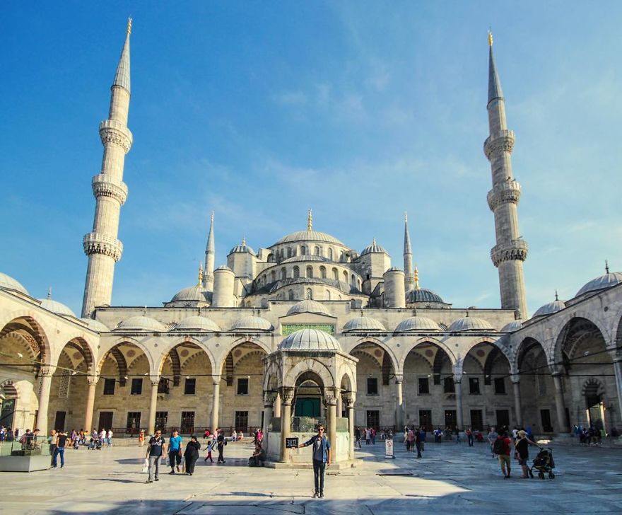 We Quit Our Jobs And Started Traveling To See How Far We Can Get (Part 2) We Quit Our Jobs And Started Traveling To See How Far We Can Get (Part 2)