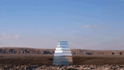 Mirrored Babel Tower That We Made To Move According To The Weather Conditions Mirrored Babel Tower That We Made To Move According To The Weather Conditions