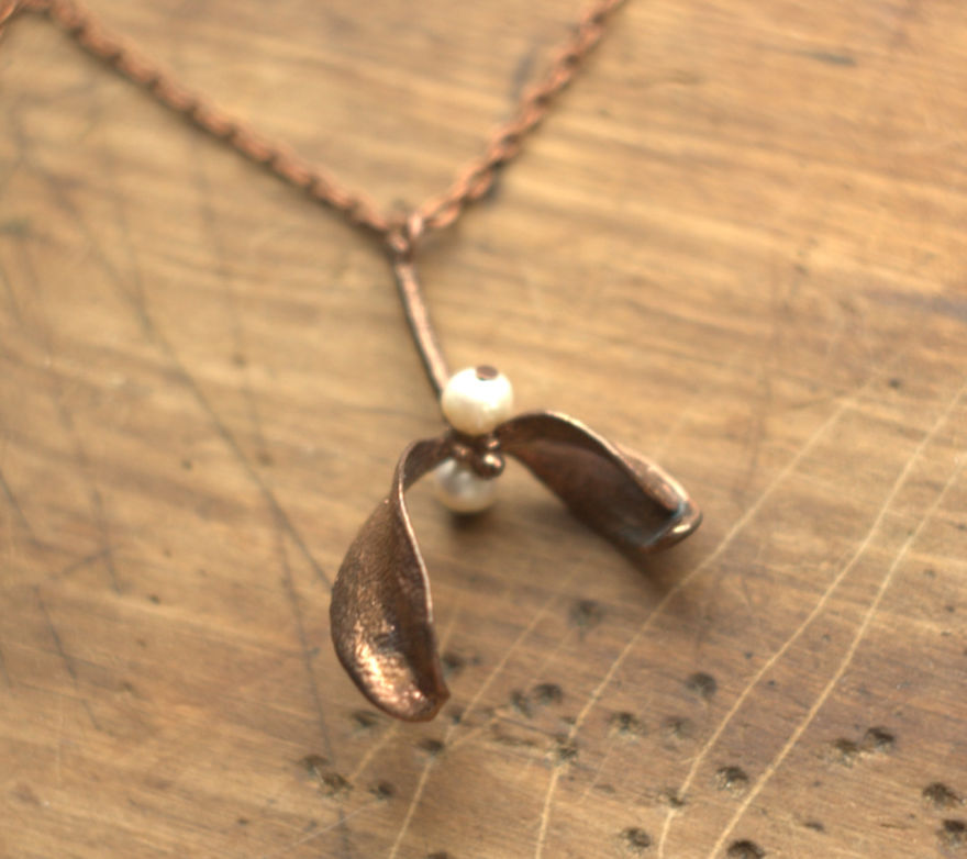 Beautiful Jewelry Made From Natural Objects Using Electroforming Method
