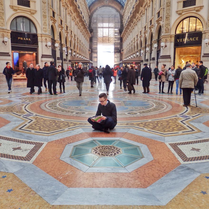 I Show People They Can Read Books Anywhere And Anytime (Part 3)