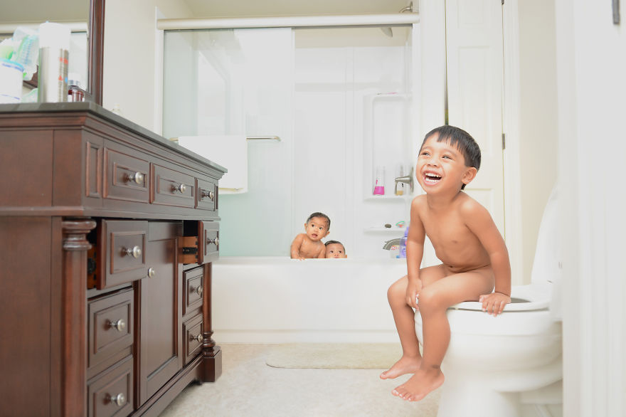 I Agreed To Babysit My Friends&#8217; Babies For A Day Under One Condition&#8230; I Get To Bring A Camera