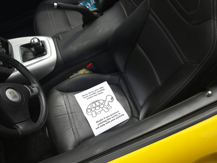 Anonymous Hero Fights Asshole Drivers With This Parking Note Anonymous Hero Fights Asshole Drivers With This Parking Note