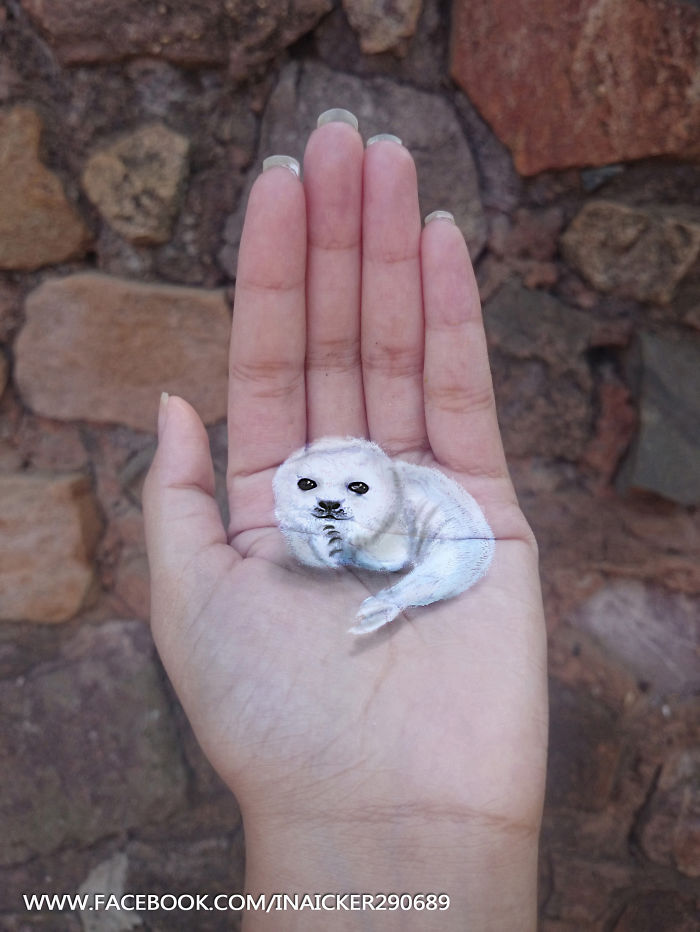 I Create 3D Paintings On My Palms I Create 3D Paintings On My Palms