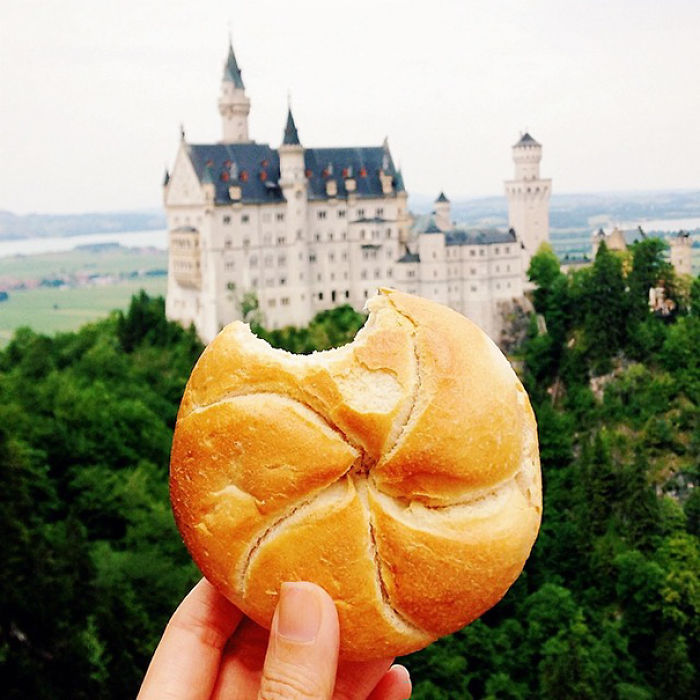 &#8220;Girl Eat World&#8221; Instagram Features The Tastiest Street Food From Around The World