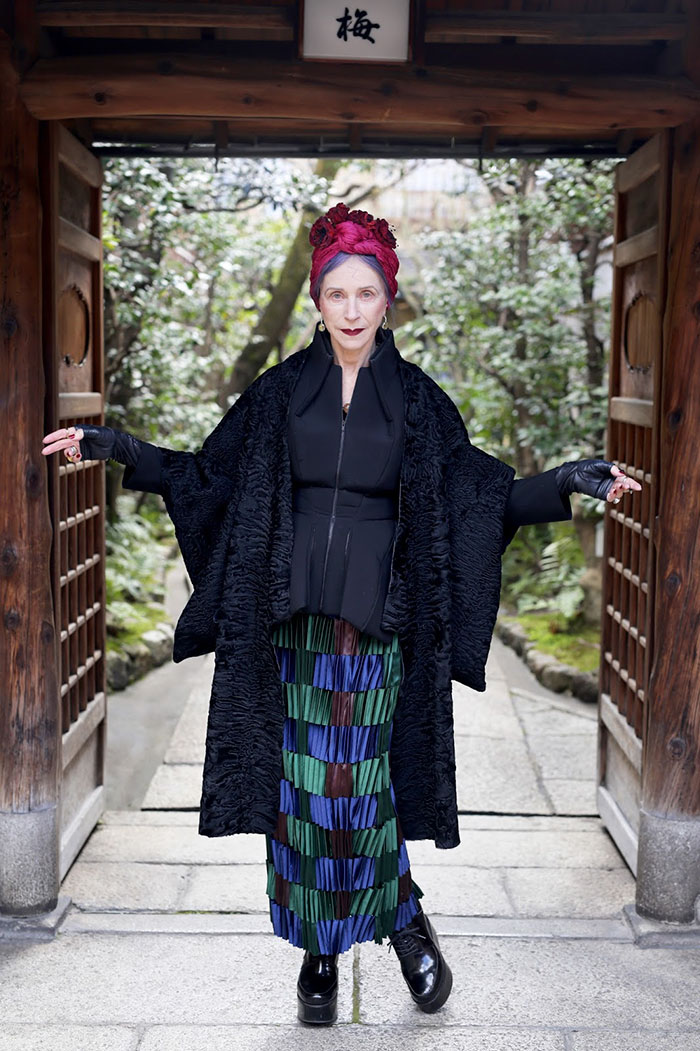 69 Stylish Seniors That Prove Age Is Just A Number 69 Stylish Seniors That Prove Age Is Just A Number