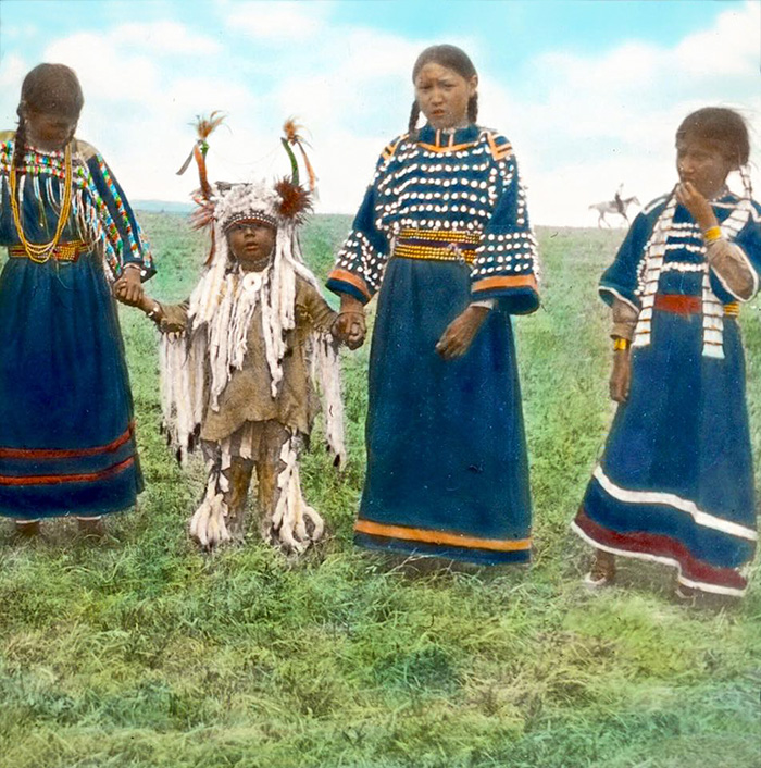 47 Rare Colour Photos Of Native Americans From The 19th And 20th Century 47 Rare Colour Photos Of Native Americans From The 19th And 20th Century
