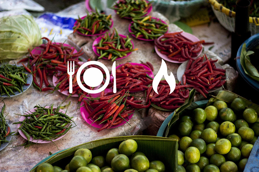 Traveller T-Shirt With 40 Icons Lets You Communicate In Any Country Even If You Don&#8217;t Speak Its Language