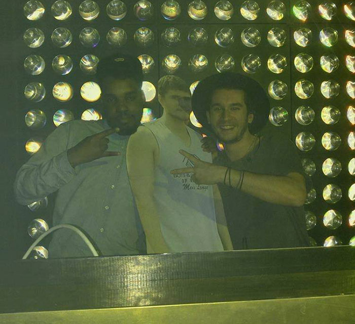 Fiance Wouldn’t Let Guy Go On Birthday Trip So Friends Took Him Anyway…As A Cardboard Fiance Wouldn’t Let Guy Go On Birthday Trip So Friends Took Him Anyway…As A Cardboard