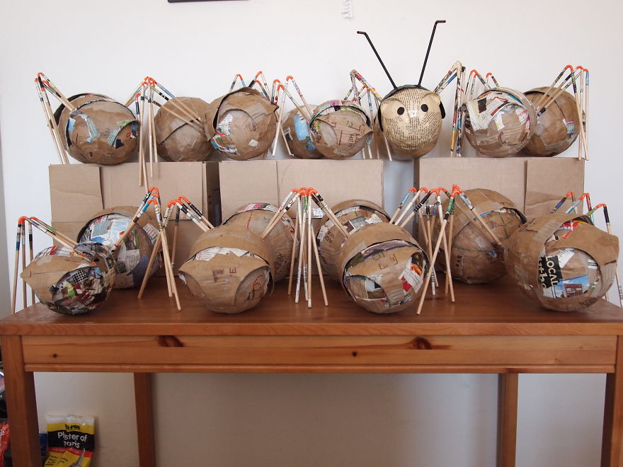 I Cut Old Books Into Hundreds Of Strips, Scales, And Curls, And Turn Them Into Animal Sculptures I Cut Old Books Into Hundreds Of Strips, Scales, And Curls, And Turn Them Into Animal Sculptures