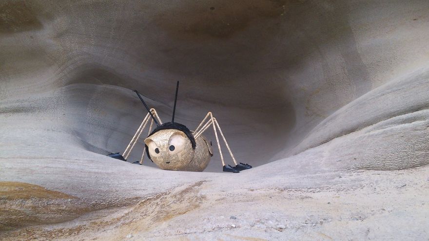 I Cut Old Books Into Hundreds Of Strips, Scales, And Curls, And Turn Them Into Animal Sculptures I Cut Old Books Into Hundreds Of Strips, Scales, And Curls, And Turn Them Into Animal Sculptures