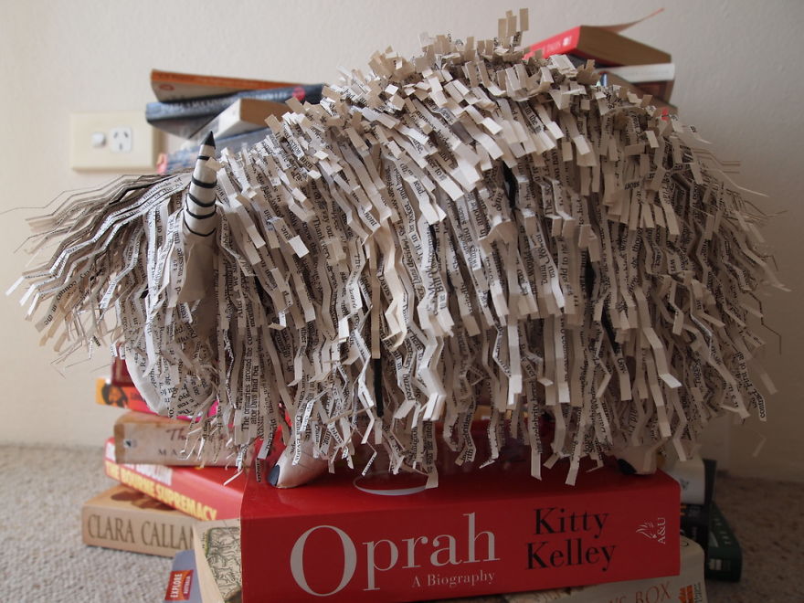 I Cut Old Books Into Hundreds Of Strips, Scales, And Curls, And Turn Them Into Animal Sculptures I Cut Old Books Into Hundreds Of Strips, Scales, And Curls, And Turn Them Into Animal Sculptures