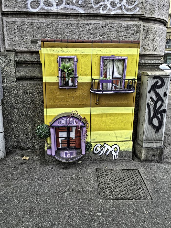 134 Random Acts Of Genius Vandalism 134 Random Acts Of Genius Vandalism