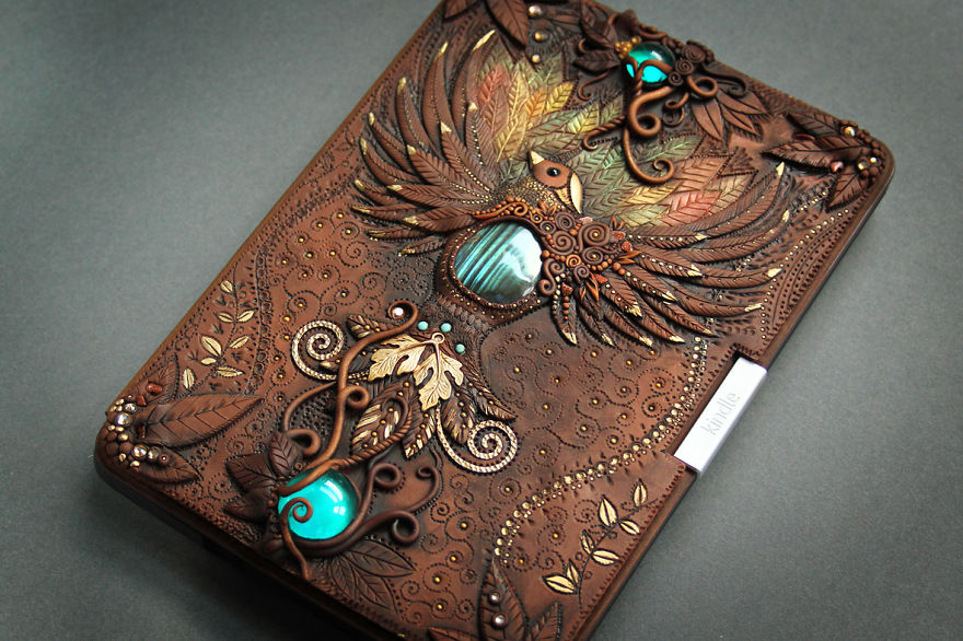 Bored Panda Helped Me Quit My Day Job To Make Fantasy Book Covers For A Living