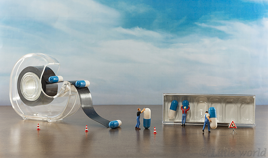 I Capture Everyday Lives Of Miniature People