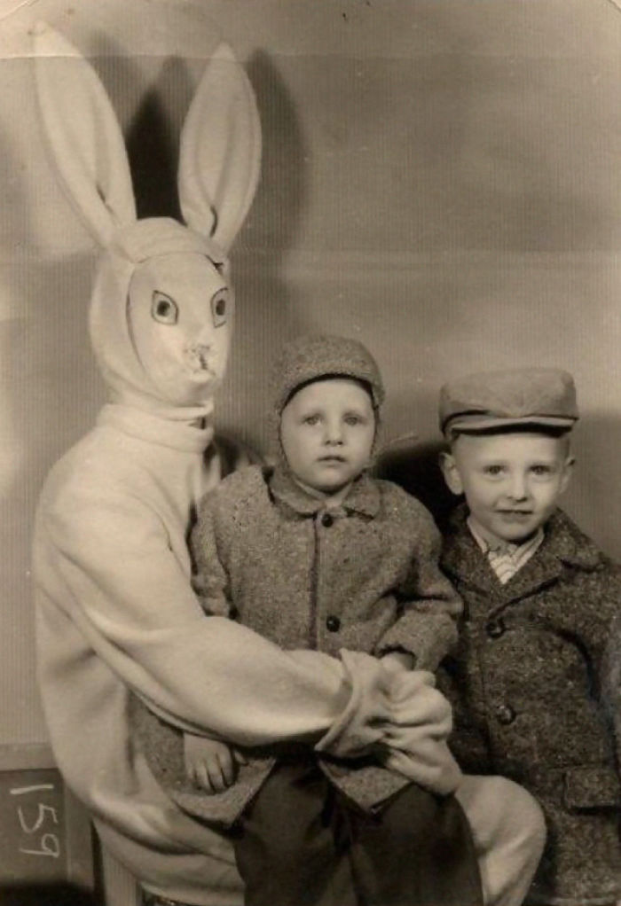 57 Vintage Easter Bunny Pics That Will Give You Nightmares