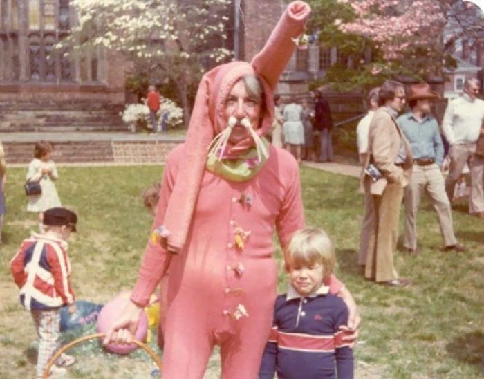 57 Vintage Easter Bunny Pics That Will Give You Nightmares