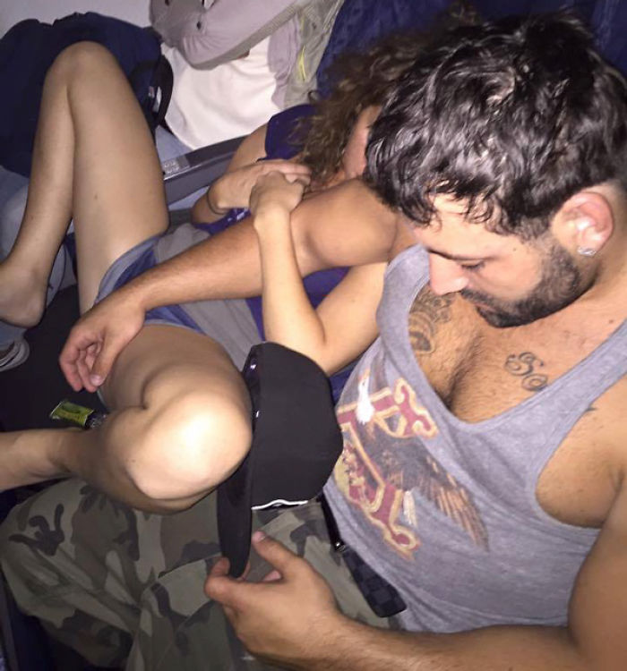 67 Of The Most Annoying Plane Passengers Ever 67 Of The Most Annoying Plane Passengers Ever