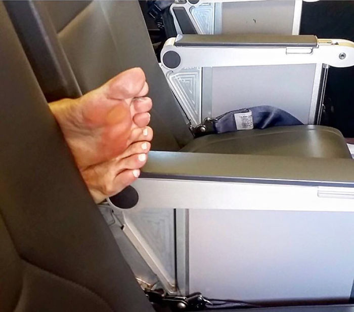 67 Of The Most Annoying Plane Passengers Ever 67 Of The Most Annoying Plane Passengers Ever