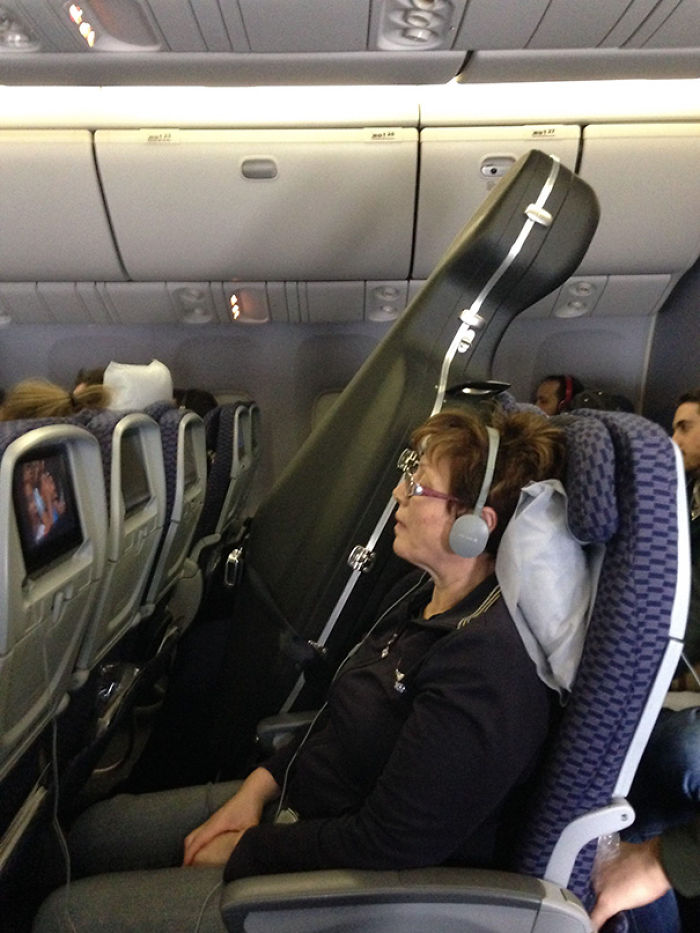 67 Of The Most Annoying Plane Passengers Ever 67 Of The Most Annoying Plane Passengers Ever