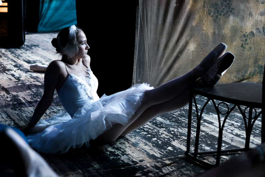 Powerful Backstage Photos Of Ballet Dancers Through Eyes Of Russian Ballerina Powerful Backstage Photos Of Ballet Dancers Through Eyes Of Russian Ballerina