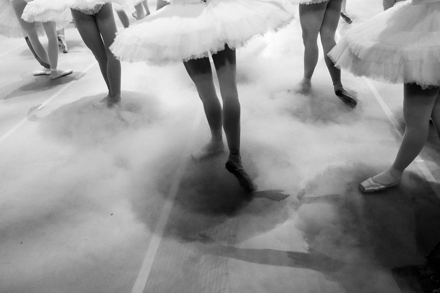 Powerful Backstage Photos Of Ballet Dancers Through Eyes Of Russian Ballerina Powerful Backstage Photos Of Ballet Dancers Through Eyes Of Russian Ballerina