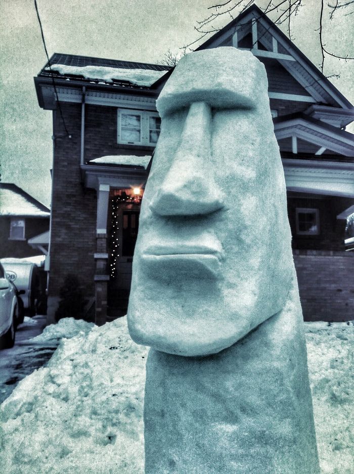 I Make 7-Feet Tall Snow Sculptures In My Front Yard