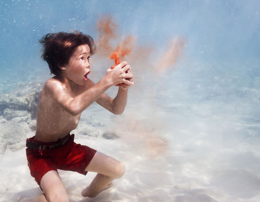 I Travelled To Bonaire Island And Photographed Local Children Underwater
