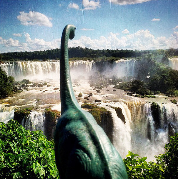 Travel Photos Are Instantly Better With Dinosaur Toys Travel Photos Are Instantly Better With Dinosaur Toys