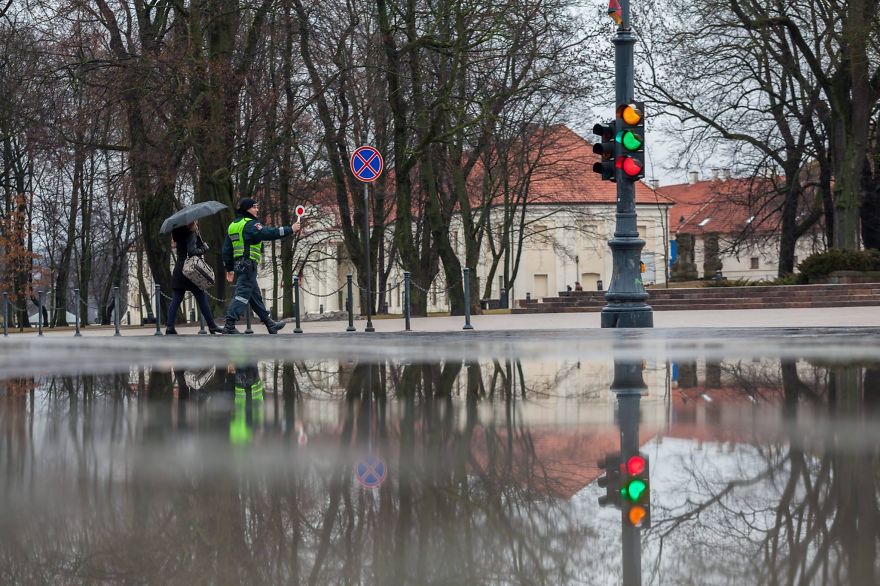 Vilnius Traffic Lights Adopt The Colors Of The Lithuanian Flag To Celebrate The Independence Day