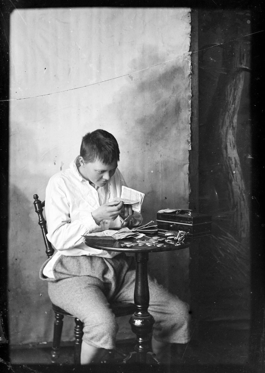 100-Year-Old Private Photos Show Two Cool Women Playing With Gender Roles