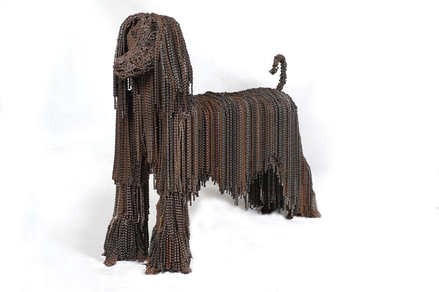 Unchained: I Create Dog Sculptures From Recycled Bicycle Chains