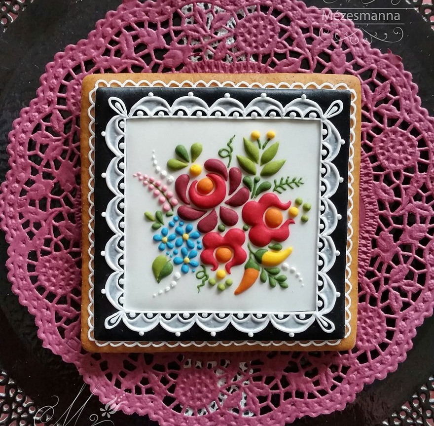 Hungarian Chef Turns Ordinary Cookies Into Stunning Embroidery-Inspired Art
