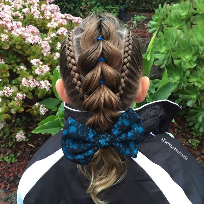 Mom Braids Unbelievably Intricate Hairstyles Every Morning Before School