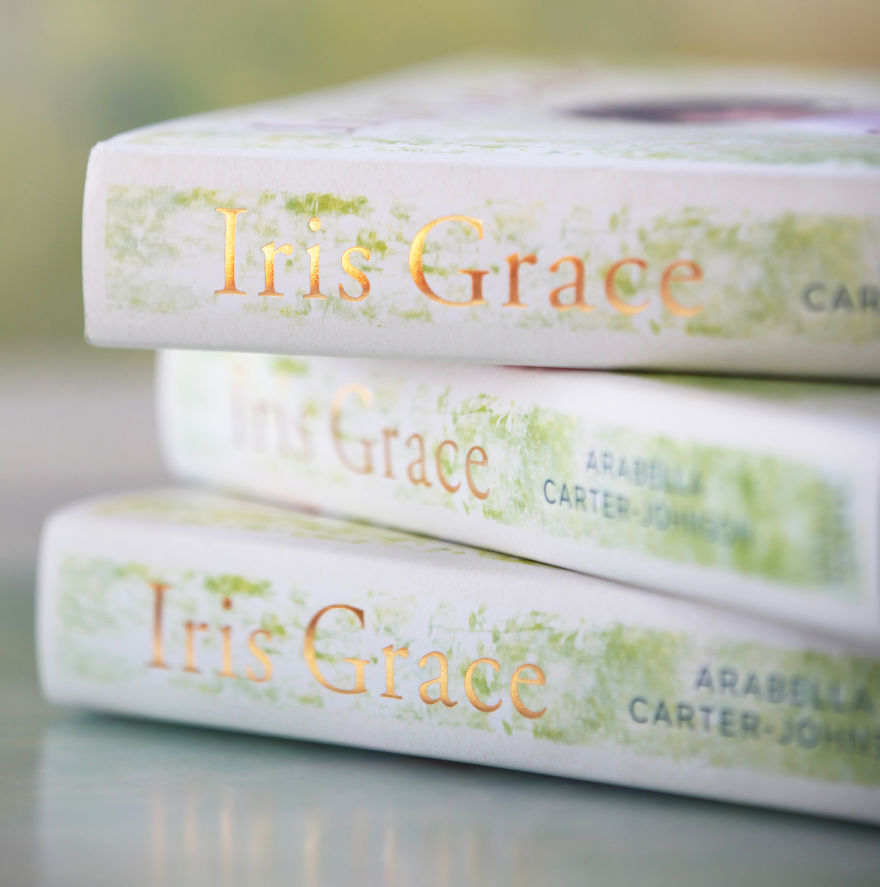 My 6-Year-Old With Autism Creates Stunning Art And Angelina Jolie Just Bought Her Painting!