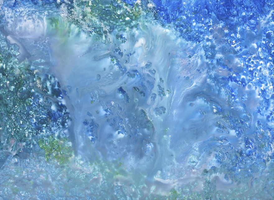 My 6-Year-Old With Autism Creates Stunning Art And Angelina Jolie Just Bought Her Painting!