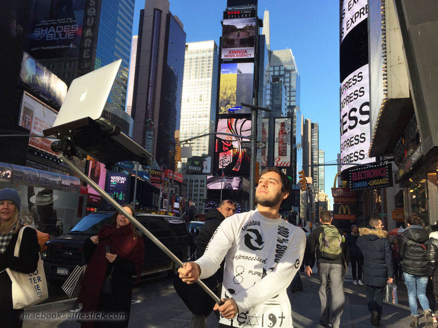 MacBook Selfie Sticks Are Even Funnier Than People Taking Photos With iPads