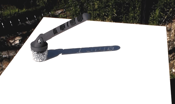 3D-Printed Sundial Displays Time Like A Digital Clock 3D-Printed Sundial Displays Time Like A Digital Clock