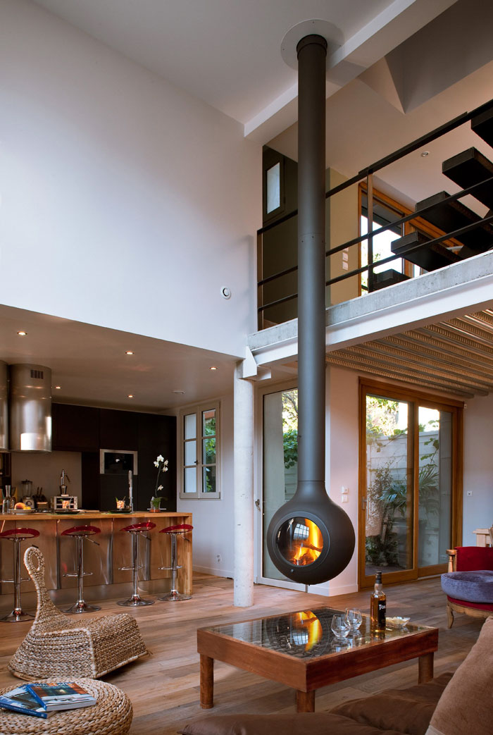 59 Of The Coolest Fireplaces Ever