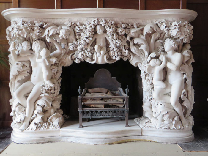 59 Of The Coolest Fireplaces Ever