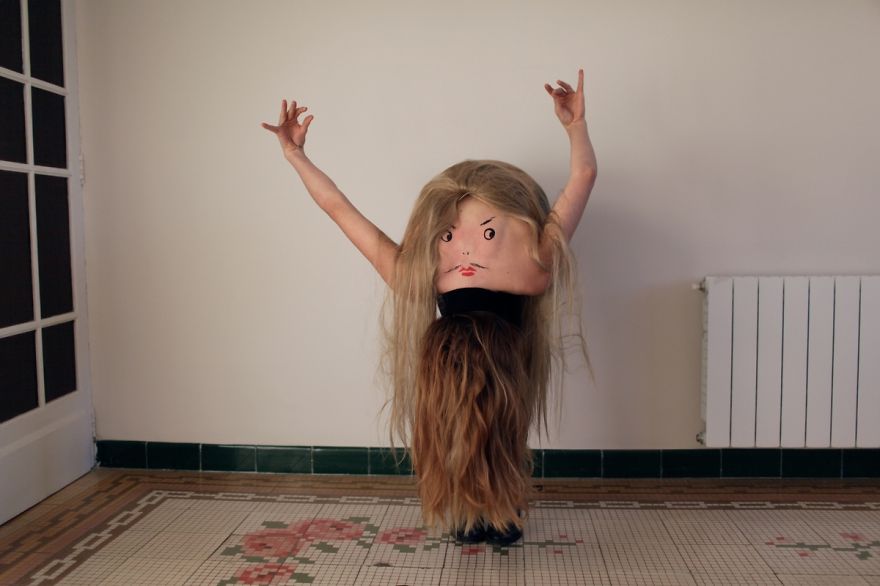 I Turn People Into Creatures From Another World By Drawing Faces On Their Backs I Turn People Into Creatures From Another World By Drawing Faces On Their Backs