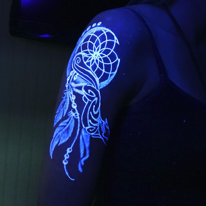 49 Awesome Glow In The Dark Tattoos Visible Under Black Light 49 Awesome Glow In The Dark Tattoos Visible Under Black Light