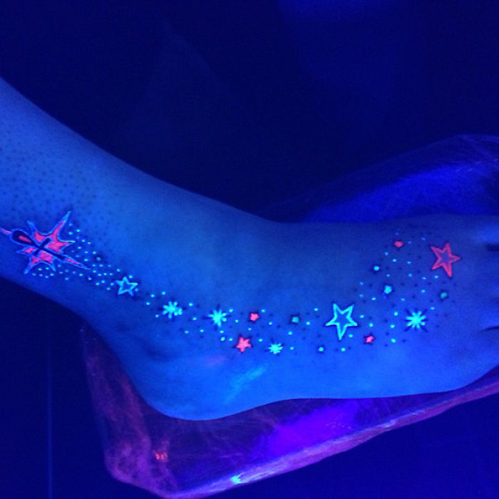 49 Awesome Glow In The Dark Tattoos Visible Under Black Light 49 Awesome Glow In The Dark Tattoos Visible Under Black Light