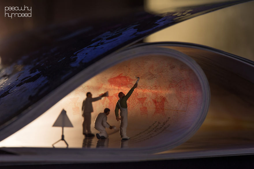 I Capture Miniature People Dealing With Everyday Life Objects (Part 2)