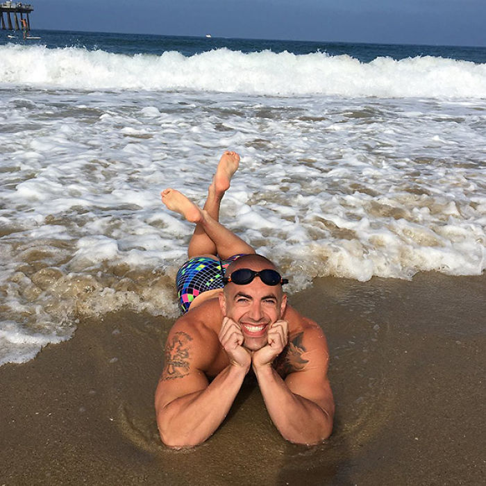 When Guys Try To Parody Women Photos And The Result Beats The Original